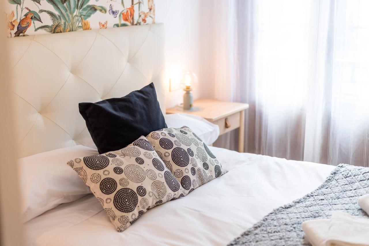 Tuguest Plaza Pescaderia - Catedral Apartment Granada Ngoại thất bức ảnh
